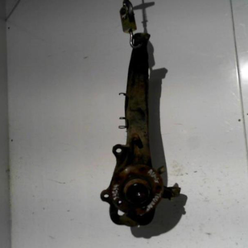 Fusee avant gauche VOLKSWAGEN TOUAREG 1