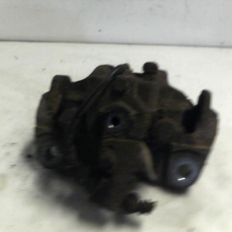 Etrier arriere droit (freinage) VOLKSWAGEN TOUAREG 1