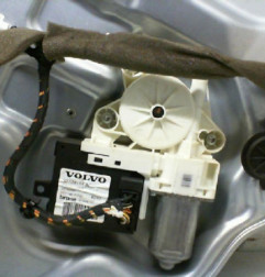 Leve vitre electrique arriere droit VOLVO S 40 2