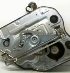 Leve vitre electrique arriere droit VOLVO S 40 2 Photo n°4