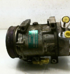 Compresseur clim CITROEN XSARA PICASSO Photo n°4