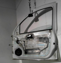 Porte avant droit OPEL COMBO C Photo n°6