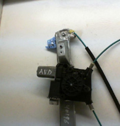 Leve vitre electrique avant droit OPEL CORSA D