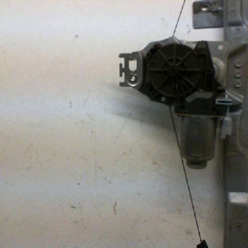 Leve vitre electrique avant droit PEUGEOT 207