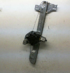 Leve vitre electrique avant droit PEUGEOT 2008 1 Photo n°1