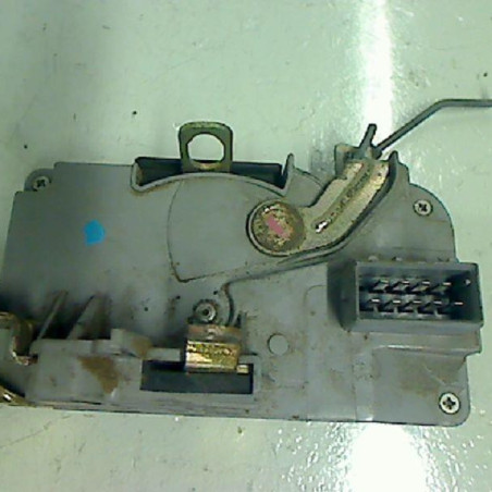 Serrure avant droit PEUGEOT 306