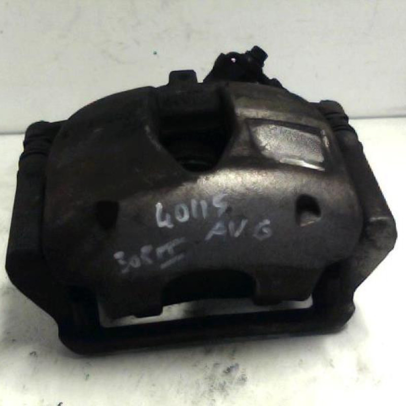 Etrier avant gauche (freinage) PEUGEOT 308 2 SW