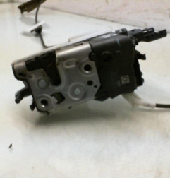 Serrure arriere gauche PEUGEOT 308 1 SW Photo n°4