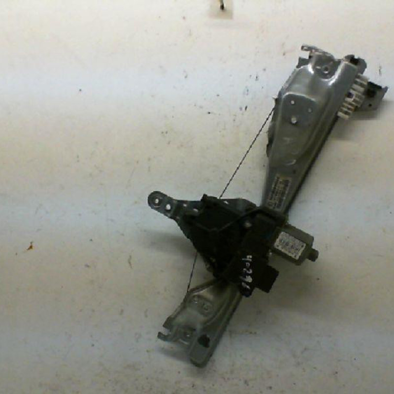 Leve vitre electrique arriere droit PEUGEOT 308 1