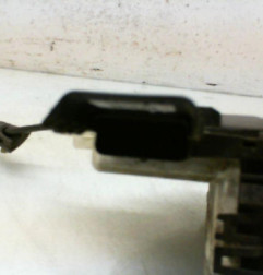 Serrure avant droit PEUGEOT 308 1 SW Photo n°1