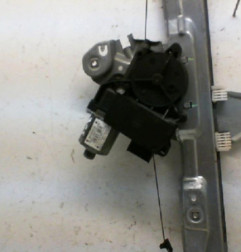 Leve vitre electrique avant droit PEUGEOT 308 1 Photo n°5