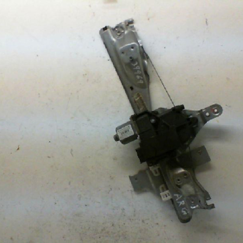 Leve vitre electrique arriere gauche PEUGEOT 308 1 SW