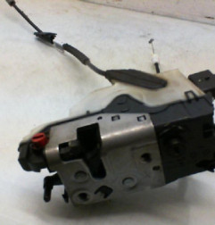 Serrure arriere gauche PEUGEOT 208 1 Photo n°1