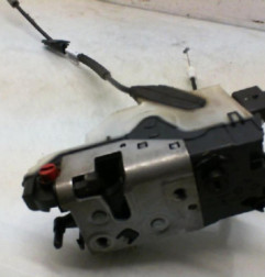 Serrure arriere gauche PEUGEOT 208 1 Photo n°4