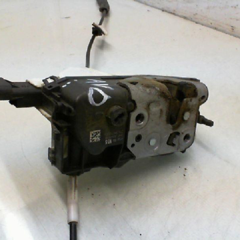 Serrure avant droit PEUGEOT 308 1