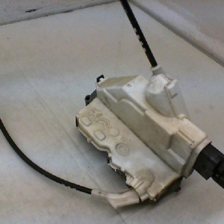 Serrure avant droit PEUGEOT 308 1