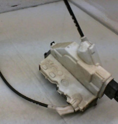 Serrure avant droit PEUGEOT 308 1 Photo n°5