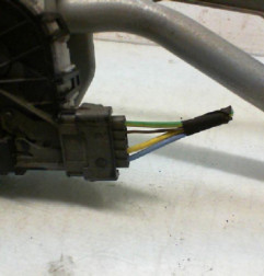 Moteur essuie glace avant PEUGEOT 208 1 Photo n°3