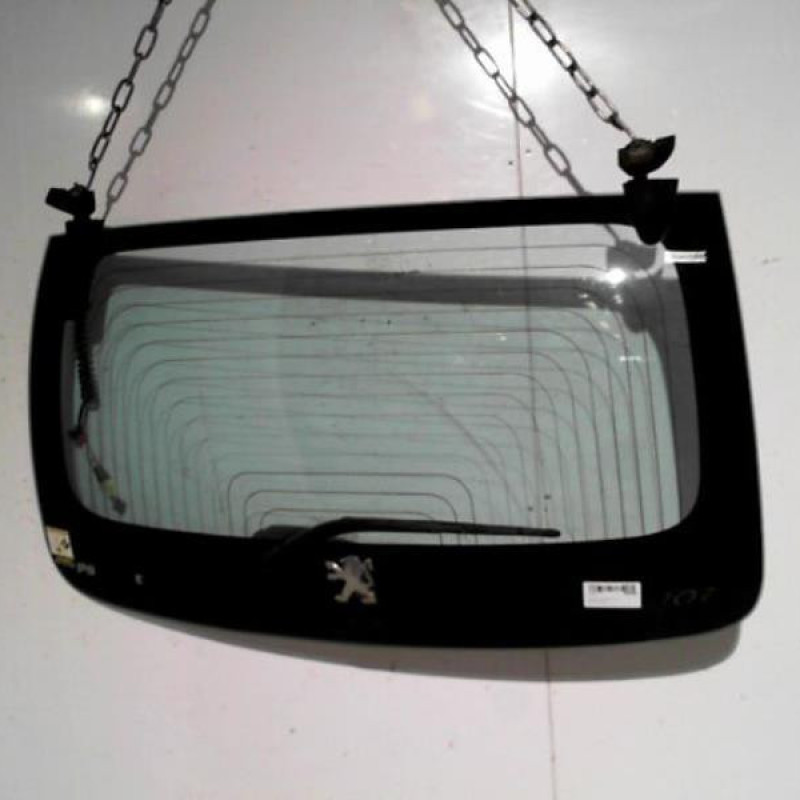 Malle/Hayon arriere PEUGEOT 107