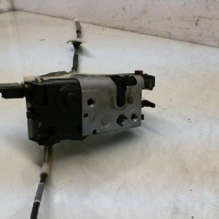 Serrure arriere droit PEUGEOT 2008 1 Photo n°1