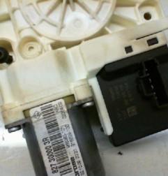 Leve vitre electrique arriere droit RENAULT MEGANE 3 Photo n°3