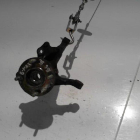 Fusee avant gauche FORD B-MAX