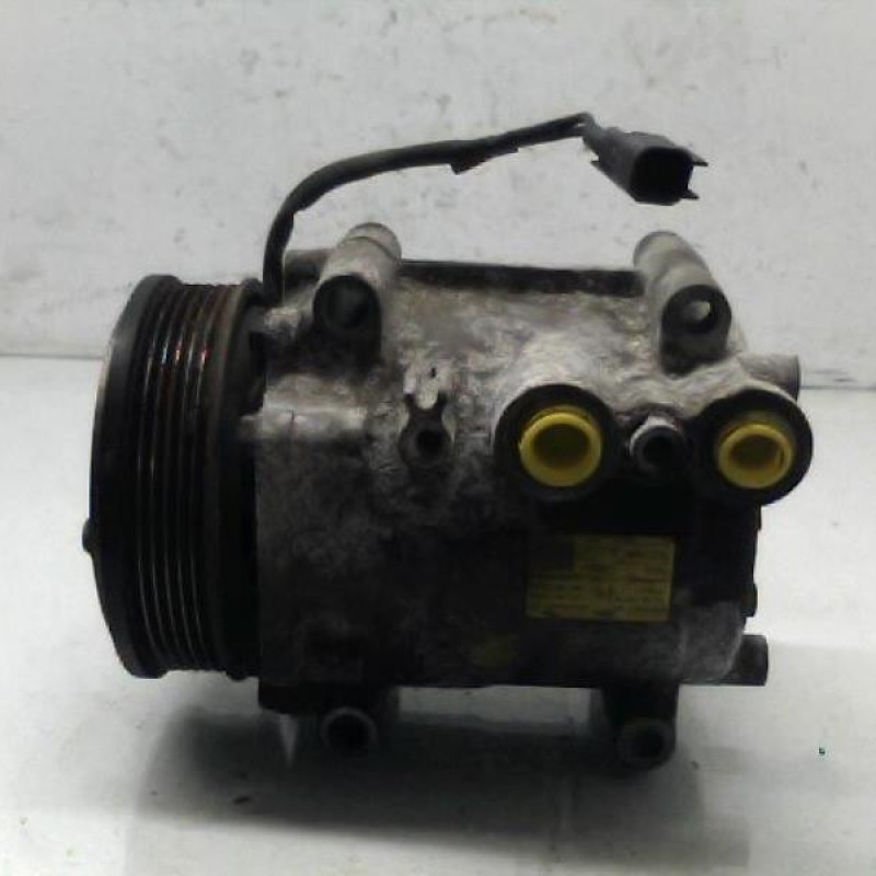 Compresseur clim FORD FIESTA 6