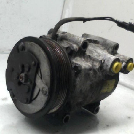 Compresseur clim FORD FIESTA 6