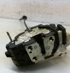 Serrure avant droit KIA CEE-D 1 SPORT WAGON Photo n°1