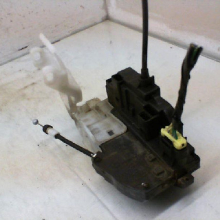 Serrure avant droit KIA CEE-D 1 SPORT WAGON