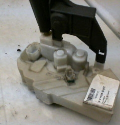 Serrure avant droit LANCIA YPSILON 4