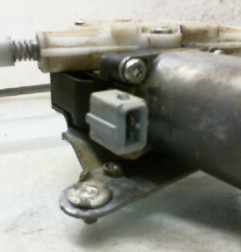 Leve vitre electrique avant droit MERCEDES CLASSE V 638 Photo n°6