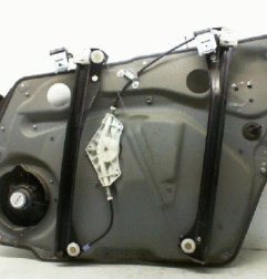 Leve vitre electrique avant gauche MERCEDES CLASSE B 245 Photo n°1