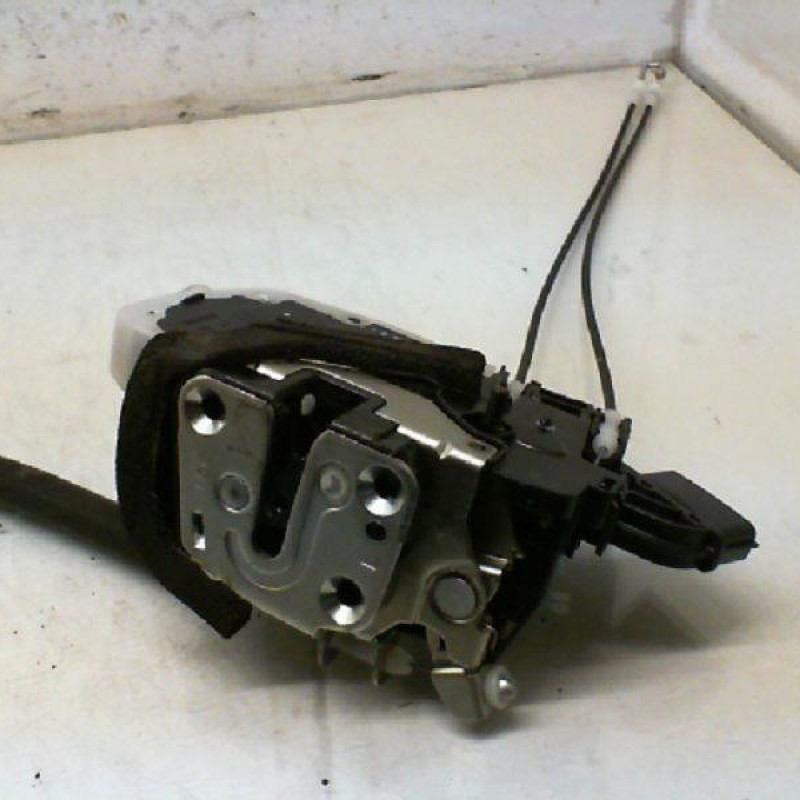 Serrure arriere gauche NISSAN MICRA 4