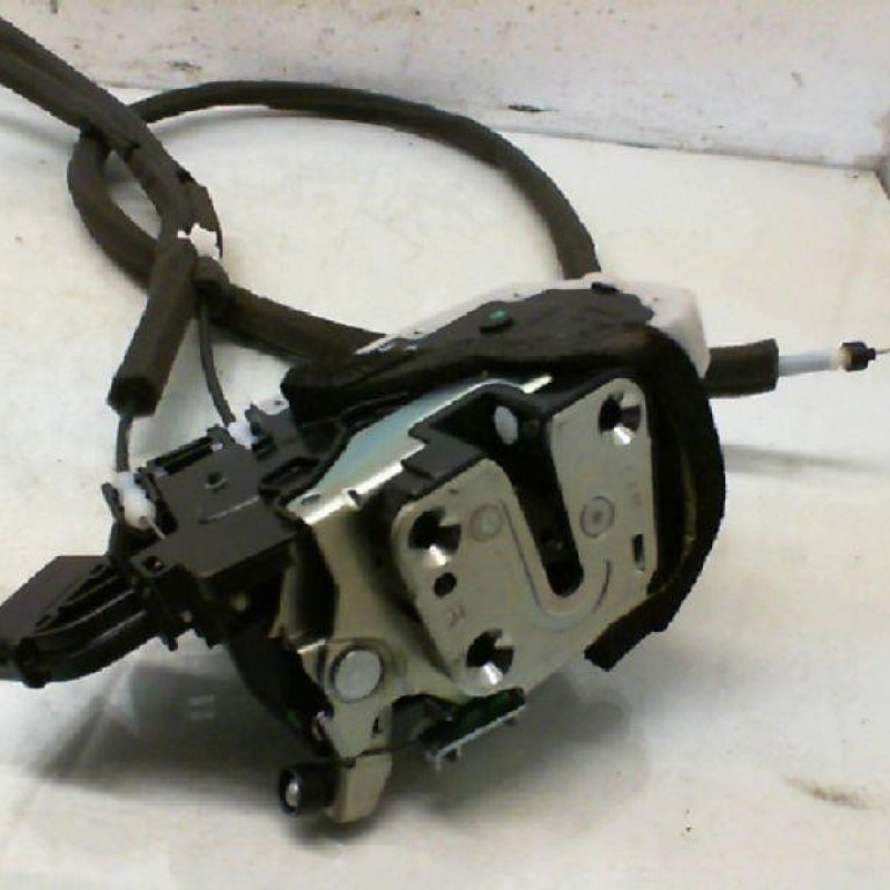 Serrure avant droit NISSAN MICRA 4