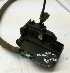 Serrure arriere droit NISSAN QASHQAI 1