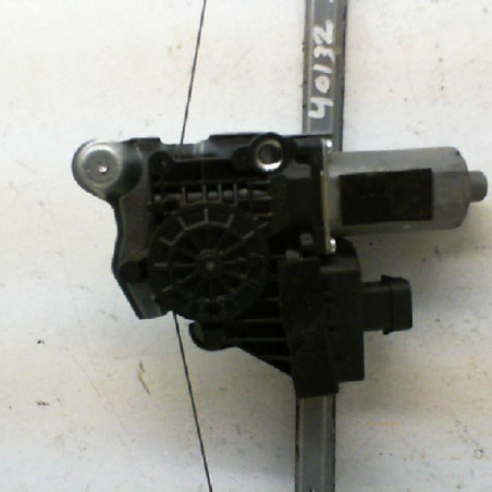 Leve vitre electrique arriere droit OPEL ZAFIRA B