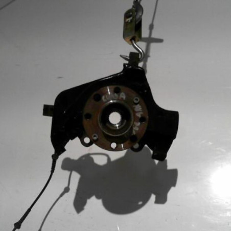 Fusee avant gauche OPEL CORSA D Photo n°1