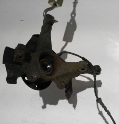 Fusee avant gauche OPEL CORSA D Photo n°3