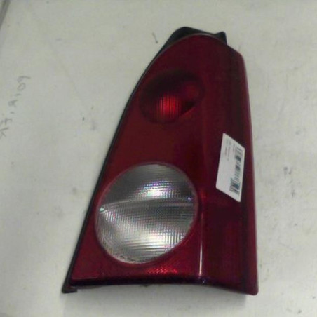 Feu arriere principal droit (feux) OPEL AGILA A Photo n°1
