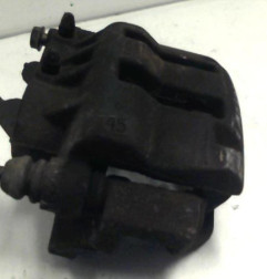 Etrier avant gauche (freinage) OPEL MOVANO A Photo n°5