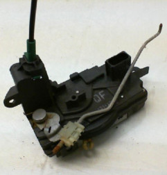 Serrure avant gauche OPEL ZAFIRA B Photo n°1