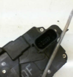 Serrure avant gauche OPEL ZAFIRA B Photo n°6