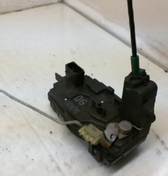 Serrure avant droit OPEL ZAFIRA B Photo n°5