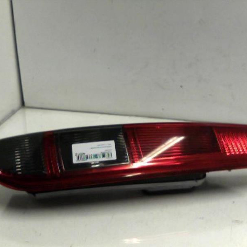 Feu arriere principal droit (feux) FORD FOCUS 2