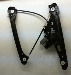 Leve vitre electrique avant droit DS DS7 CROSSBACK Photo n°4