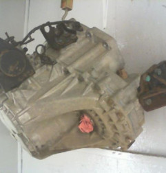 Boite de vitesses KIA CARNIVAL 2 Photo n°1