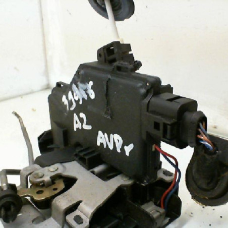 Serrure avant droit AUDI A2 Photo n°1