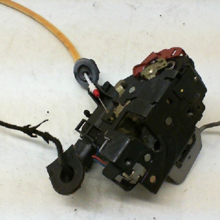 Serrure avant droit AUDI A2