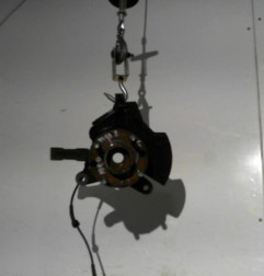 Fusee avant gauche CHEVROLET AVEO 1 Photo n°1